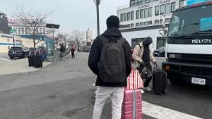 Sigue éxodo en NYC: vivienda, cuidado infantil y seguridad impulsan desplazamiento