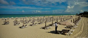 Melià deja de operar quince hoteles en Cuba